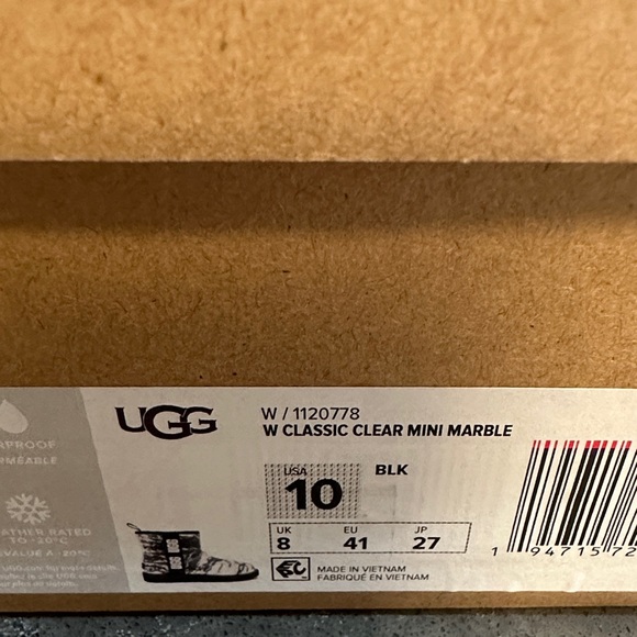 NEW** UGG Classic Clear Mini Marble Boots - Picture 2 of 11